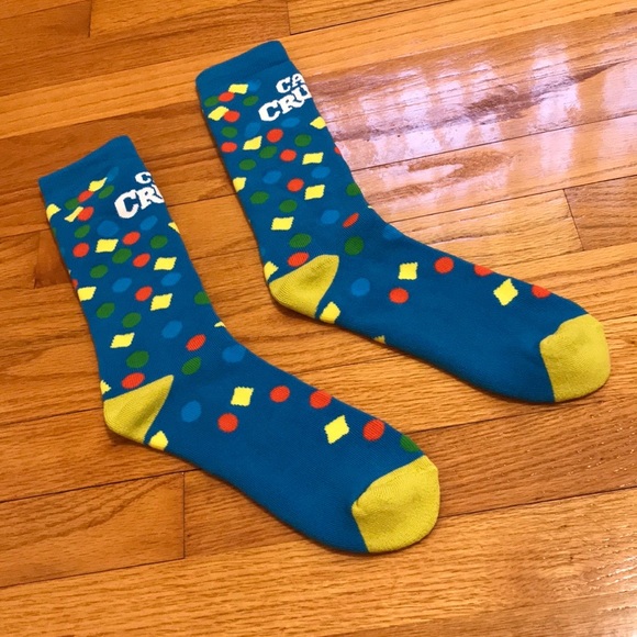 (2) Captain Crunch Cereal Fun Pantone Athletic Pairs of Socks (Brand New) BOGO - Picture 4 of 6